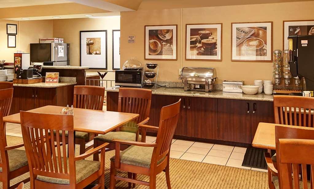 The Hotel סאלם מסעדה תמונה